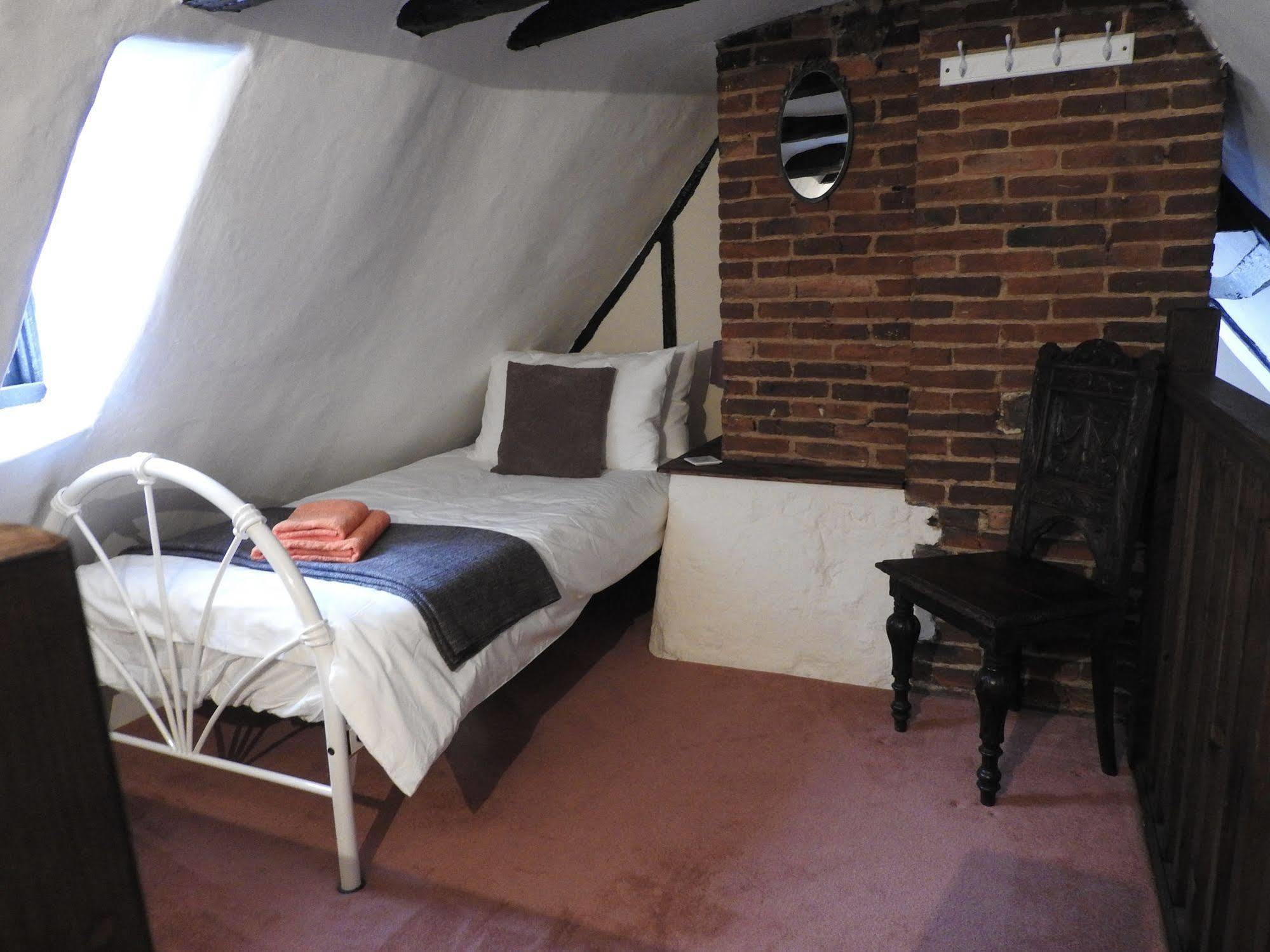 St Faith Street Villa เมดสโตน ภายนอก รูปภาพ